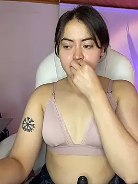 Snapshot of Camila_pinkk chatting on May 23, 2026, 3:27 pm Camila pinkk online show from May 23, 2026, 3:27 pm