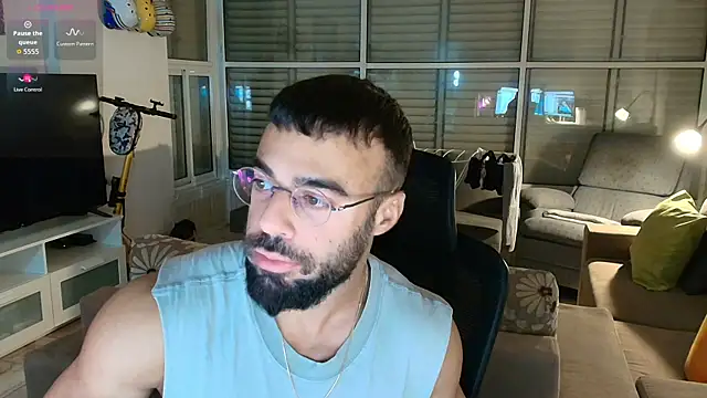 todddantes25 online show from April 4, 2026, 11:57 pm