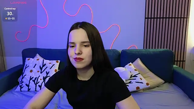 Harleen Moore online show from February 23, 2025, 8:11 pm