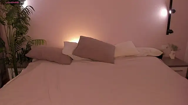 passi lover online show from November 25, 2025, 2:00 am