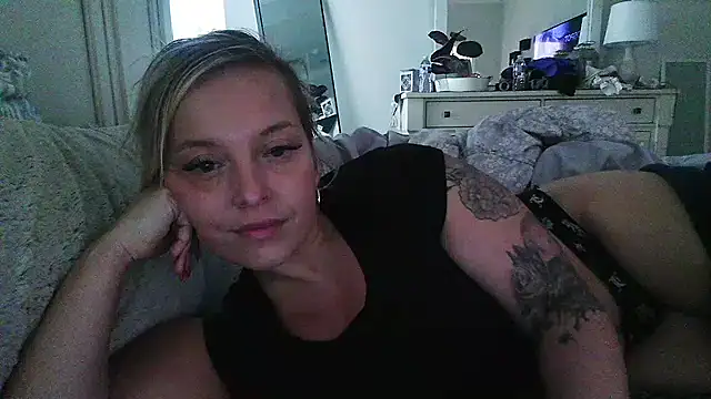 JennaLynn785 online show from October 1, 2025, 3:40 pm