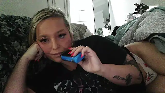 JennaLynn785 online show from October 9, 2025, 4:16 pm
