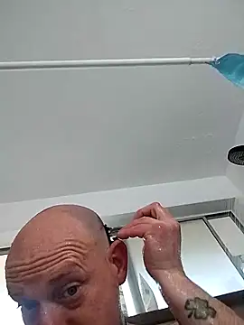 Snapshot of jayjay198080 chatting on March 17, 2025, 1:35 am jayjay198080 online show from March 17, 2025, 1:35 am