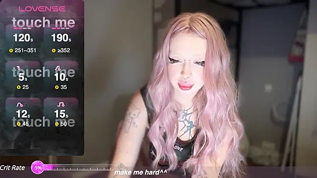 Snapshot of Gloryyaa chatting on February 11, 2025, 9:35 pm Gloryyaa online show from February 11, 2025, 9:35 pm