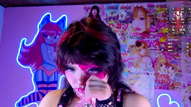 LaytonBox online show from February 11, 2025, 7:59 pm