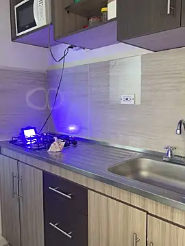 GABBYMORGAN online show from September 9, 2025, 4:39 pm