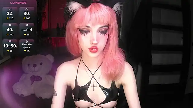 Ink  pleasure online show from October 31, 2025, 11:39 pm