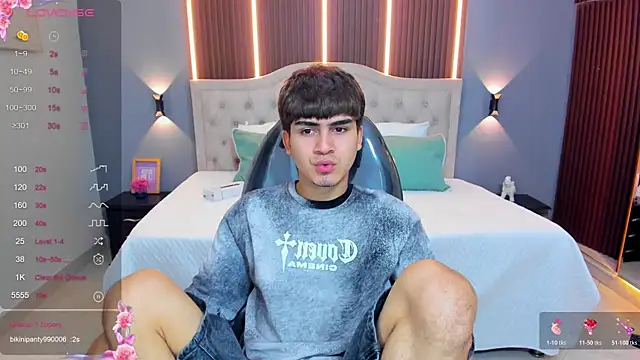Snapshot of Tommy18__ chatting on July 12, 2026, 3:30 am Tommy18 online show from July 12, 2026, 3:30 am