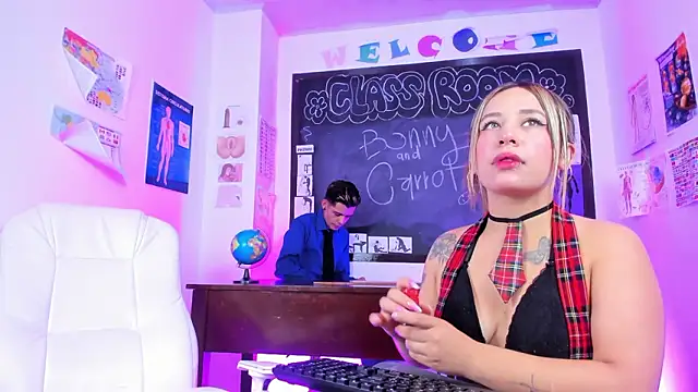 Bonny and carrot online show from March 7, 2026, 7:22 pm