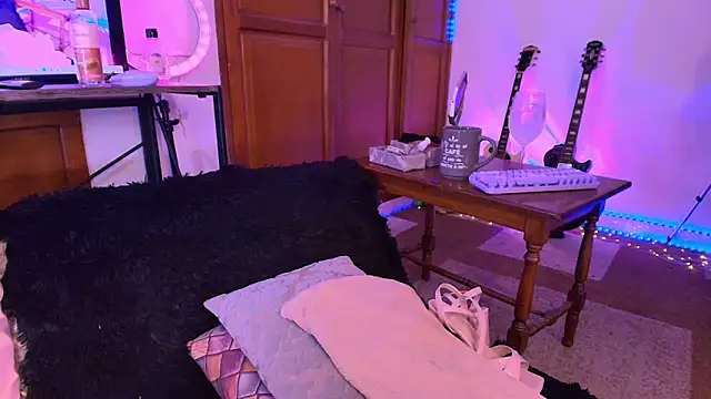 antonelawow online show from April 17, 2026, 9:51 pm