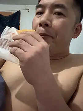 zxb757369 online show from February 9, 2025, 12:52 pm