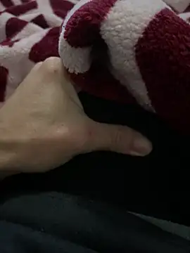 Snapshot of BCFZD chatting on December 19, 2025, 10:28 pm BCFZD online show from December 19, 2025, 10:28 pm