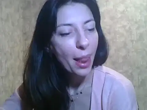 Snapshot of LissaBlossom chatting on February 1, 2025, 8:50 am LissaBlossom online show from February 1, 2025, 8:50 am