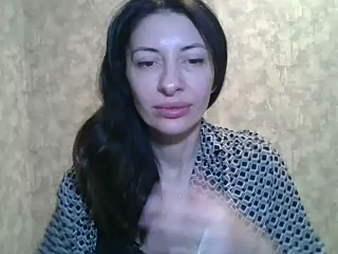 Snapshot of LissaBlossom chatting on February 21, 2025, 8:07 am LissaBlossom online show from February 21, 2025, 8:07 am