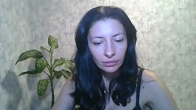 Snapshot of LissaBlossom chatting on September 9, 2025, 4:17 pm LissaBlossom online show from September 9, 2025, 4:17 pm