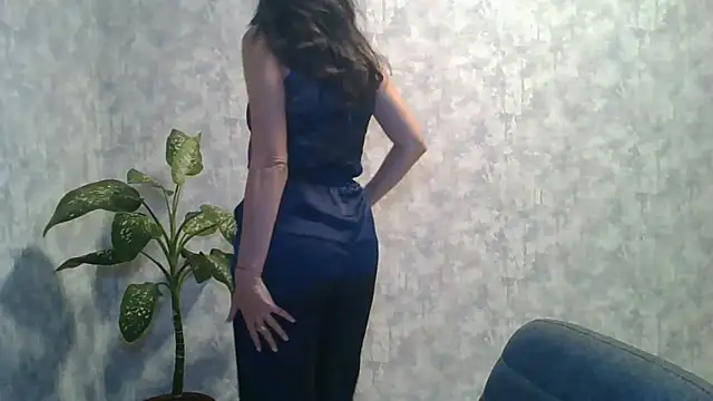 Snapshot of LissaBlossom chatting on September 15, 2025, 3:28 am LissaBlossom online show from September 15, 2025, 3:28 am