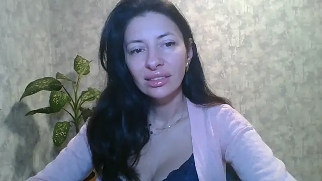Snapshot of LissaBlossom chatting on September 17, 2025, 4:25 am LissaBlossom online show from September 17, 2025, 4:25 am