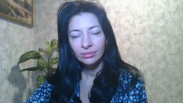 Snapshot of LissaBlossom chatting on October 11, 2025, 4:44 am LissaBlossom online show from October 11, 2025, 4:44 am
