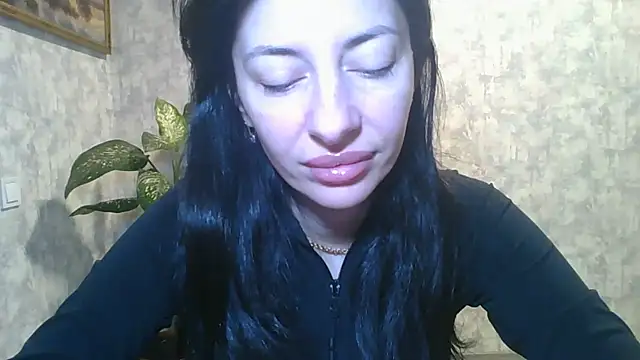 Snapshot of LissaBlossom chatting on October 16, 2025, 5:30 am LissaBlossom online show from October 16, 2025, 5:30 am