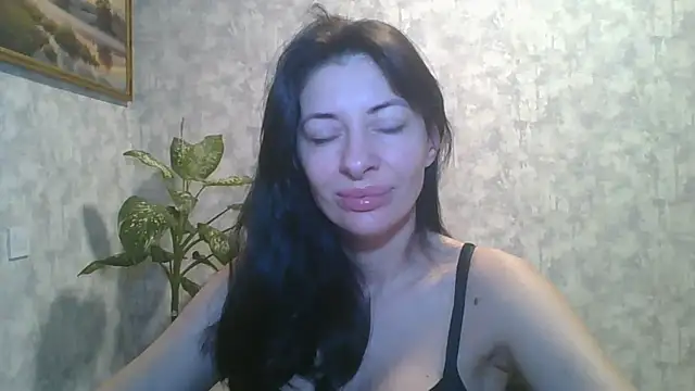Snapshot of LissaBlossom chatting on December 17, 2025, 4:51 am LissaBlossom online show from December 17, 2025, 4:51 am
