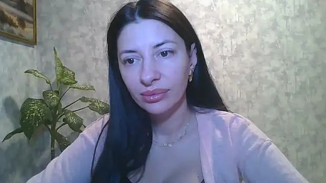 Snapshot of LissaBlossom chatting on January 13, 2026, 3:56 am LissaBlossom online show from January 13, 2026, 3:56 am