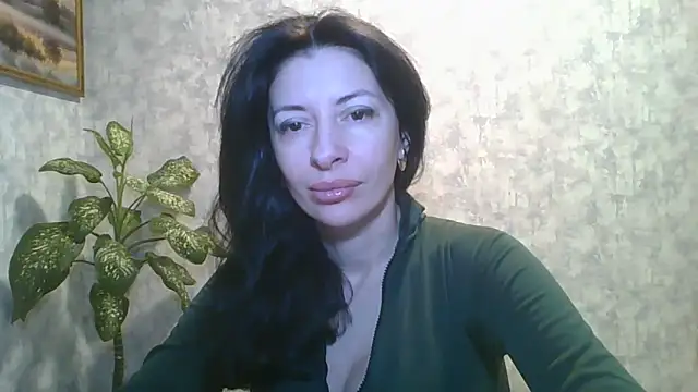 Snapshot of LissaBlossom chatting on February 8, 2026, 4:38 am LissaBlossom online show from February 8, 2026, 4:38 am