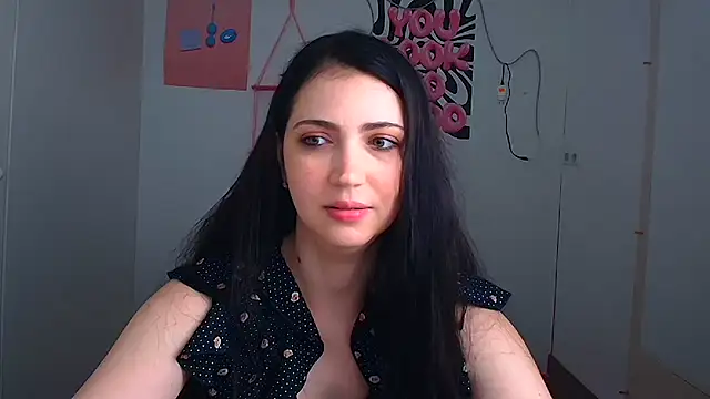 Snapshot of Amalia_amor chatting on June 23, 2026, 5:38 am Amalia amor online show from June 23, 2026, 5:38 am