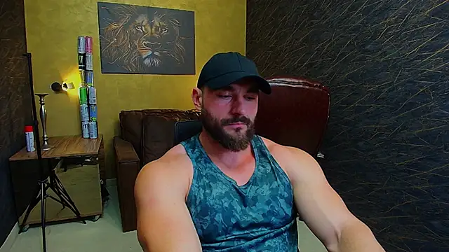 AdamJamesonn online show from June 1, 2026, 4:47 am