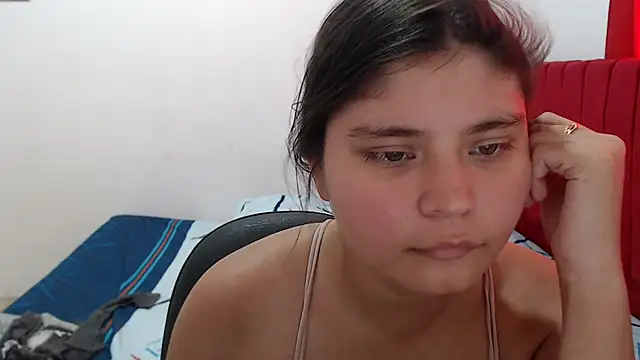 diva sexyhot online show from February 4, 2025, 2:53 pm