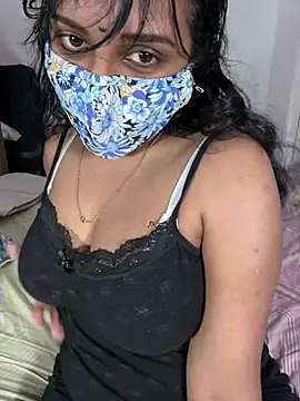 ArathyNambyarMallu online show from April 9, 2026, 9:58 am