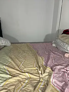 ArathyNambyarMallu online show from April 10, 2026, 10:58 pm