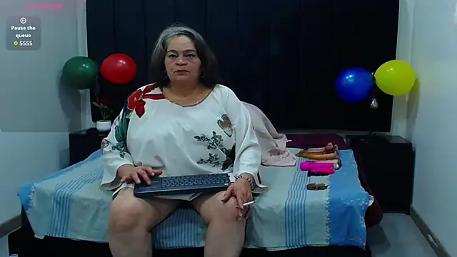 Snapshot of VickyBoobss chatting on October 20, 2025, 7:58 pm VickyBoobss online show from October 20, 2025, 7:58 pm