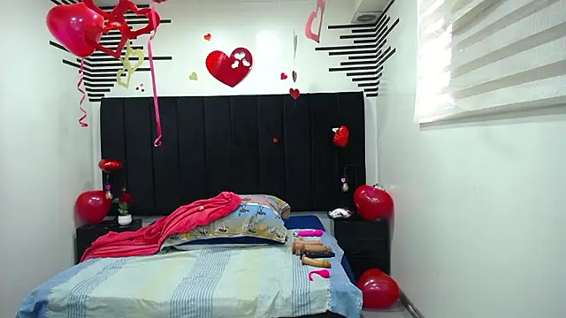 Snapshot of VickyBoobss chatting on February 17, 2026, 7:31 pm VickyBoobss online show from February 17, 2026, 7:31 pm