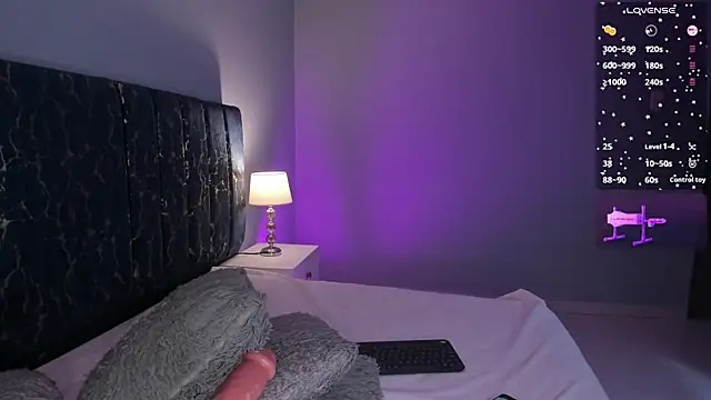 kathy bakerr online show from September 24, 2025, 8:01 pm