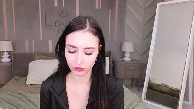 Snapshot of EmmaLawrens chatting on February 23, 2025, 10:49 am EmmaLawrens online show from February 23, 2025, 10:49 am