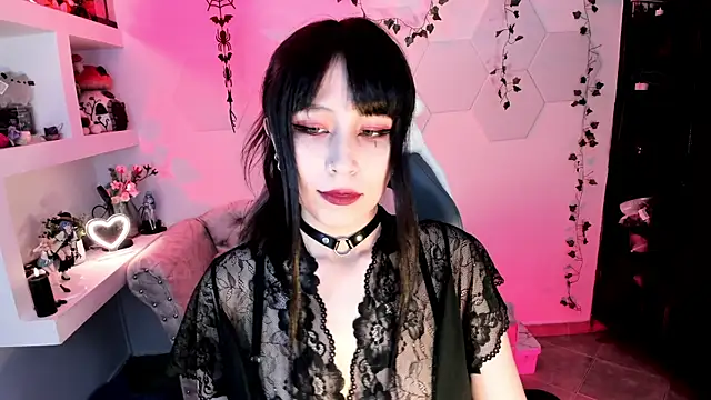 Snapshot of Effy_Devalk chatting on February 20, 2025, 4:03 pm Effy Devalk online show from February 20, 2025, 4:03 pm