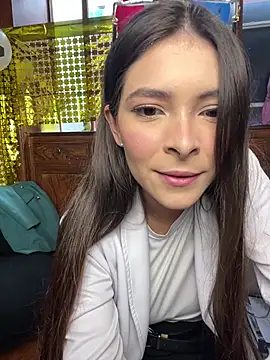 Snapshot of Aleska_Miami chatting on June 18, 2026, 8:02 pm Aleska Miami online show from June 18, 2026, 8:02 pm