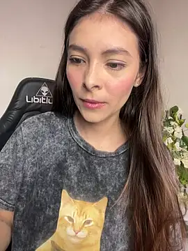 Snapshot of Aleska_Miami chatting on June 24, 2026, 4:17 pm Aleska Miami online show from June 24, 2026, 4:17 pm