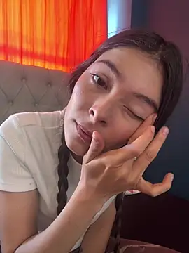 Snapshot of Aleska_Miami chatting on July 24, 2026, 3:21 pm Aleska Miami online show from July 24, 2026, 3:21 pm