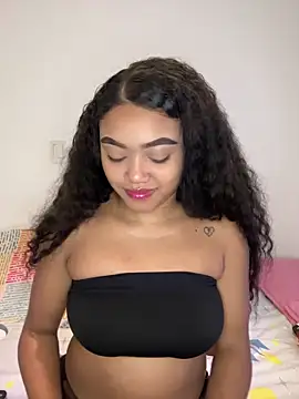 JasmineRose7 online show from March 3, 2026, 12:00 pm