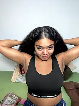 JasmineRose7 online show from March 17, 2026, 11:57 am