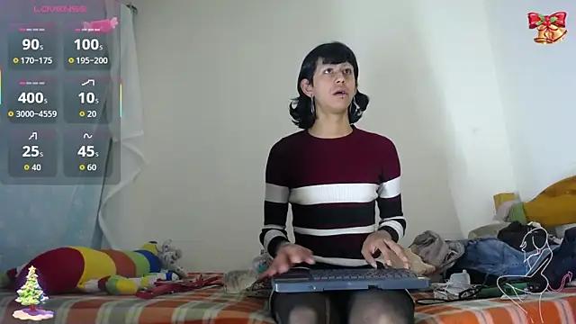 Snapshot of boysLittle chatting on December 20, 2025, 9:16 am boysLittle online show from December 20, 2025, 9:16 am