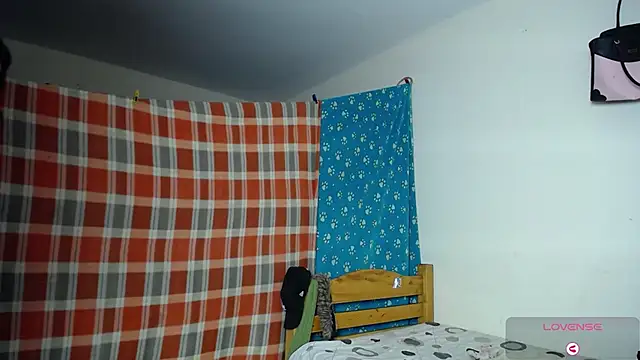 Snapshot of boysLittle chatting on January 8, 2026, 12:46 am boysLittle online show from January 8, 2026, 12:46 am