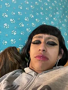 Snapshot of boysLittle chatting on January 11, 2026, 4:50 am boysLittle online show from January 11, 2026, 4:50 am