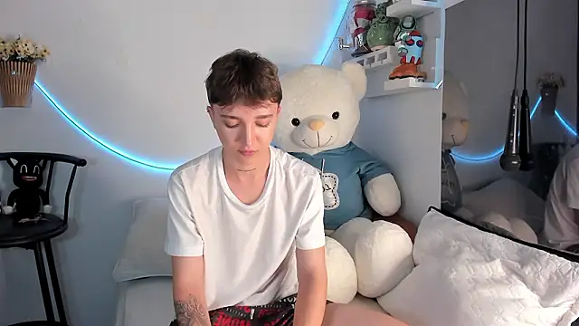 jeremy salvatore online show from March 19, 2026, 7:56 am