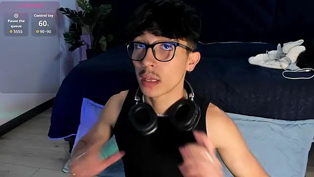 tim  fox online show from December 2, 2025, 11:59 am