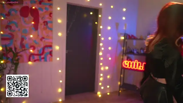 Snapshot of vse_sukki chatting on February 2, 2026, 4:00 am vse sukki online show from February 2, 2026, 4:00 am