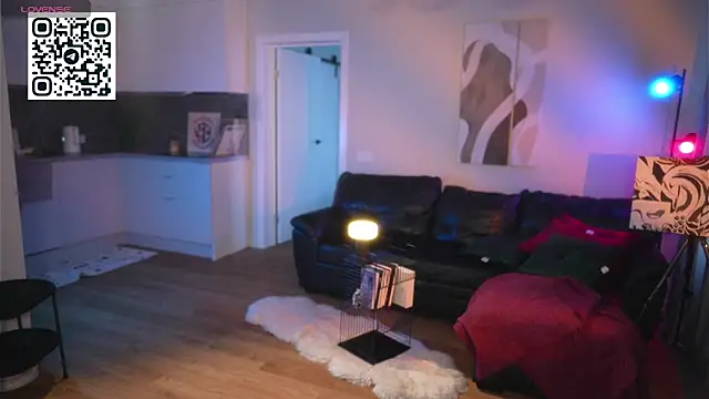 Snapshot of vse_sukki chatting on February 18, 2026, 7:37 am vse sukki online show from February 18, 2026, 7:37 am