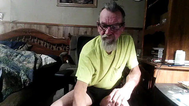 Snapshot of Aldick68 chatting on March 1, 2025, 2:48 am Aldick68 online show from March 1, 2025, 2:48 am