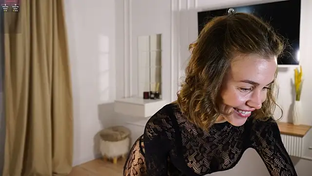 July FIT online show from November 9, 2025, 7:56 pm